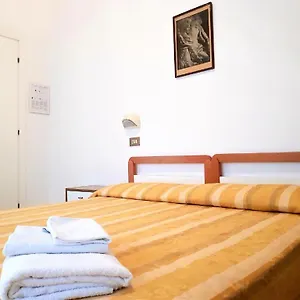 https://dipendenza-king.emilia-romagnahotels.net